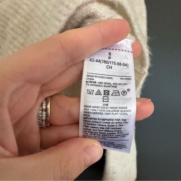 Banana Republic Wool Blend Turtleneck Sweater sz S - Picture 3 of 4